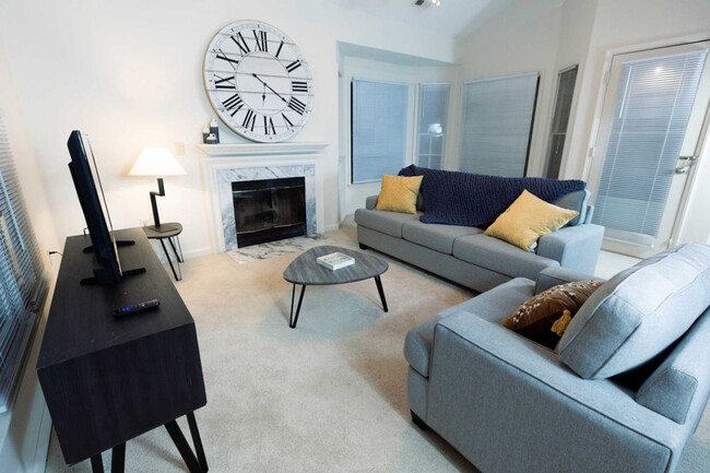 Photo - 126 Sterlingdaire Dr Apartment Unit ID1045883P