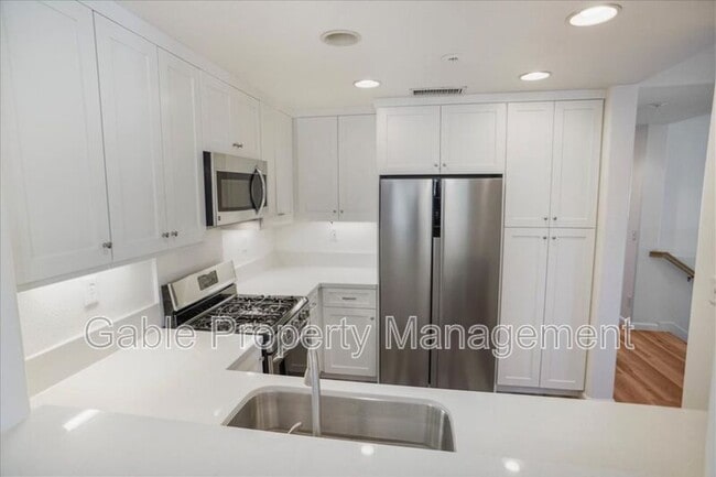 Photo - 28279 Canterbury Ct