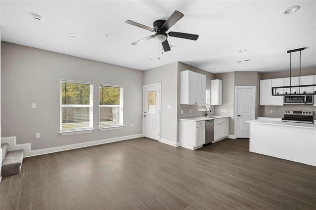 Photo - 1016 Debby Ct