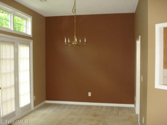 Photo - 8 Drakestone Ct