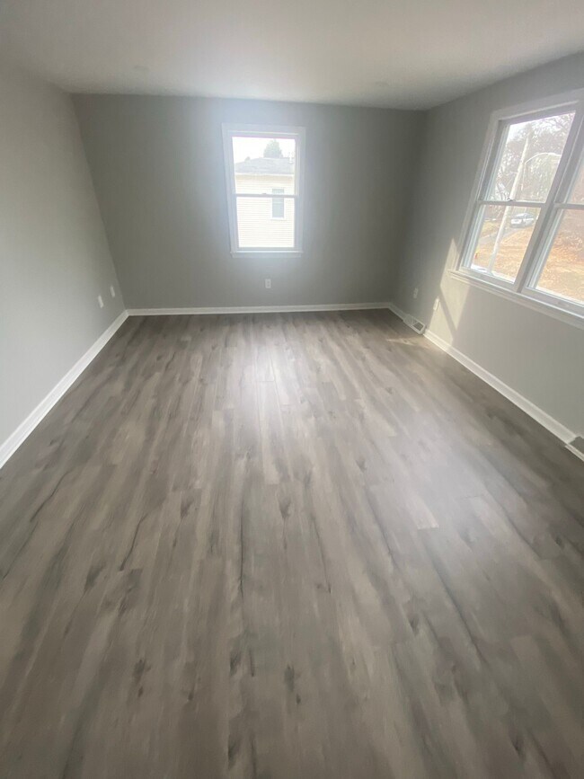 Photo - 123 Angell St