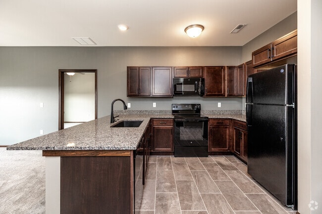 2BR, 2BA - 1,008SF - Kitchen