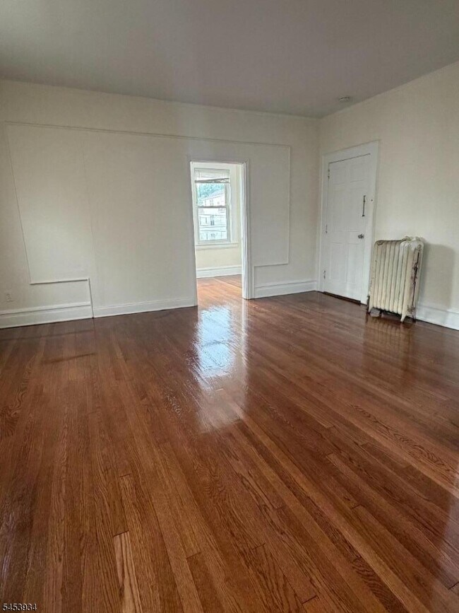 Photo - 268 Ampere Pkwy Unit 2