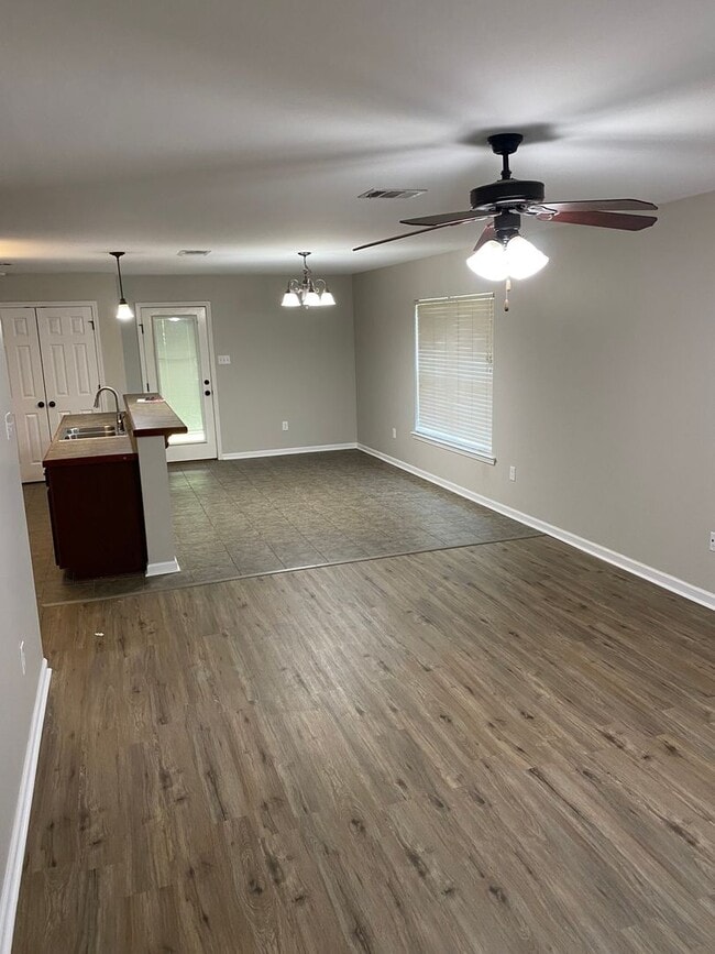 Photo - 14621 Madison Ln