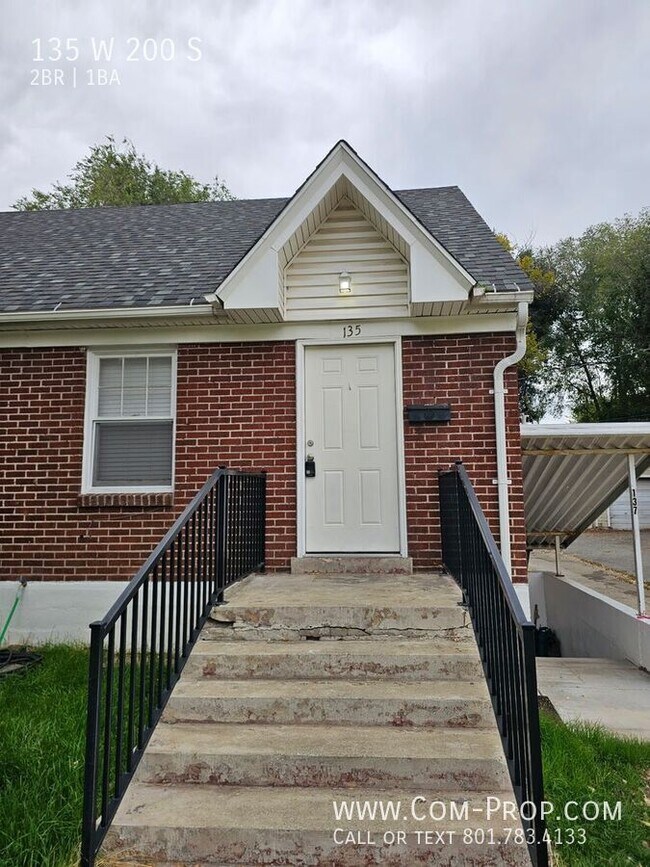 135 W 200 S St