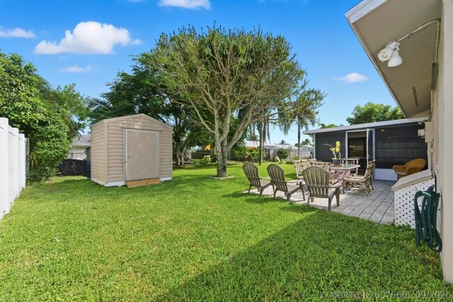 8685 SW Keathley Ct