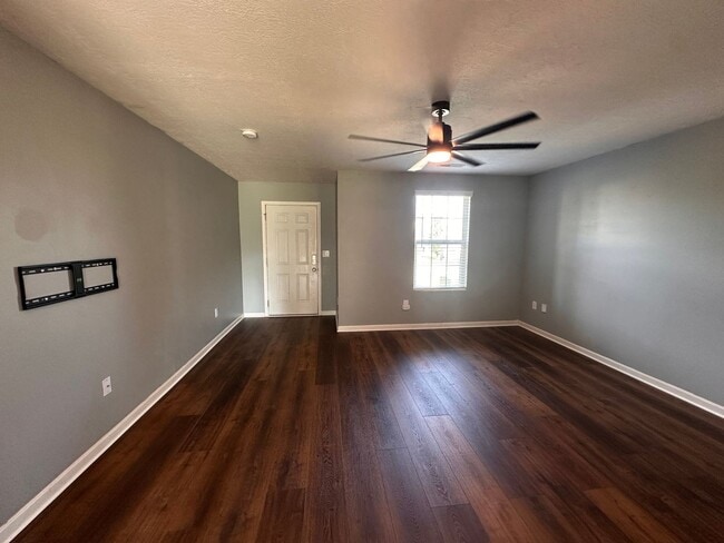 Photo - Beautiful 3-Bedroom Home in Desirable Village at Armstrong Farms