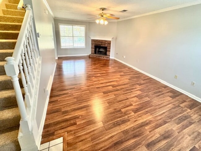 Photo - CallawayHillsDr4851 Unit 1