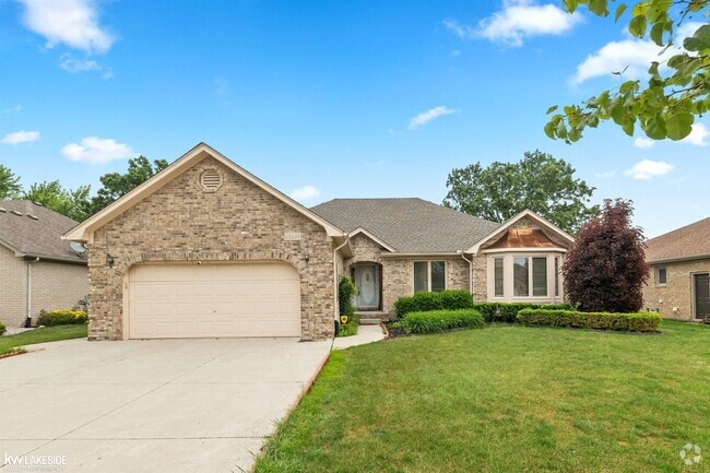 Building Photo - 53638 Springhill Meadows Dr Rental