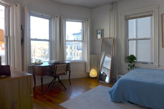 Photo - 61 Hillside St