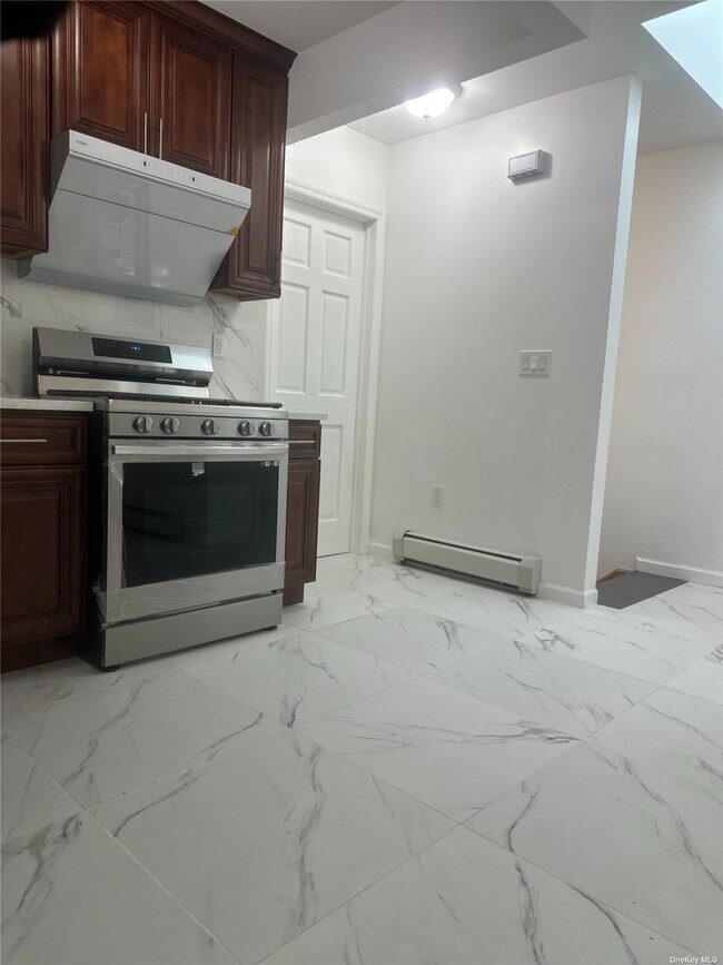 1384213860 60th Ave Townhome Townhome Rental in Queens NY