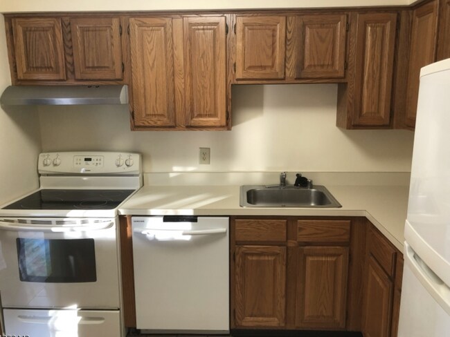 Photo - 217 Alexandria Way