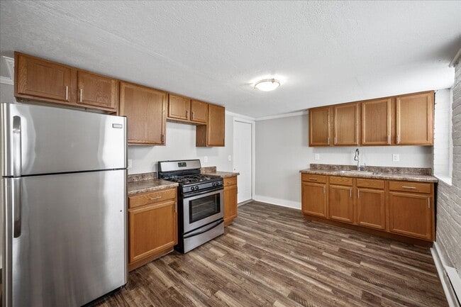 Photo - 107 NE Roanoke Ave