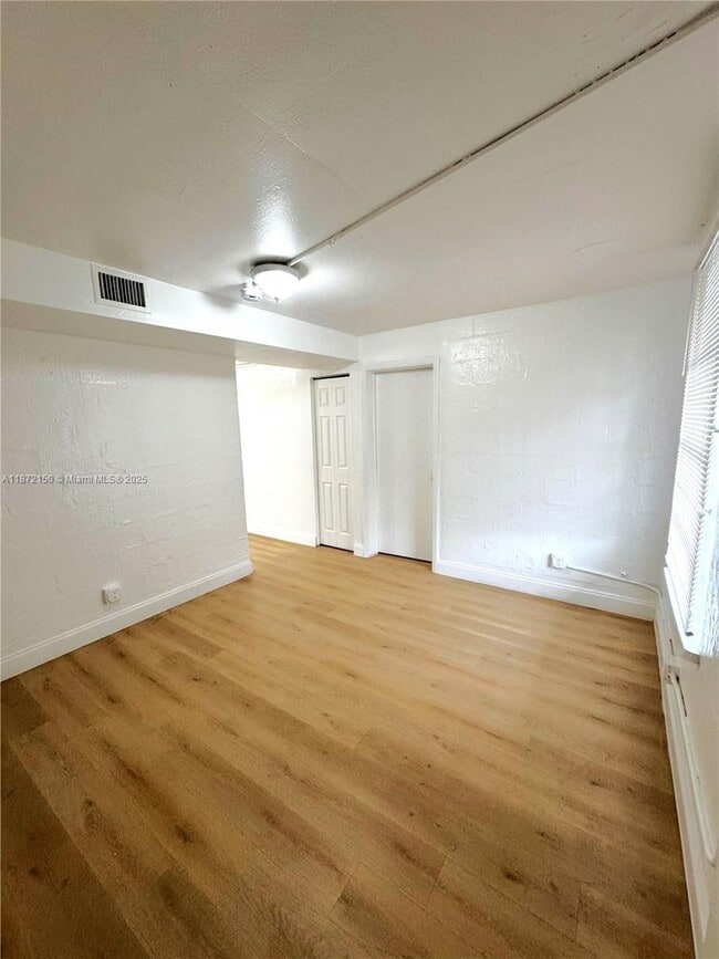 Photo - 840 NW 5th Ave Unit 1