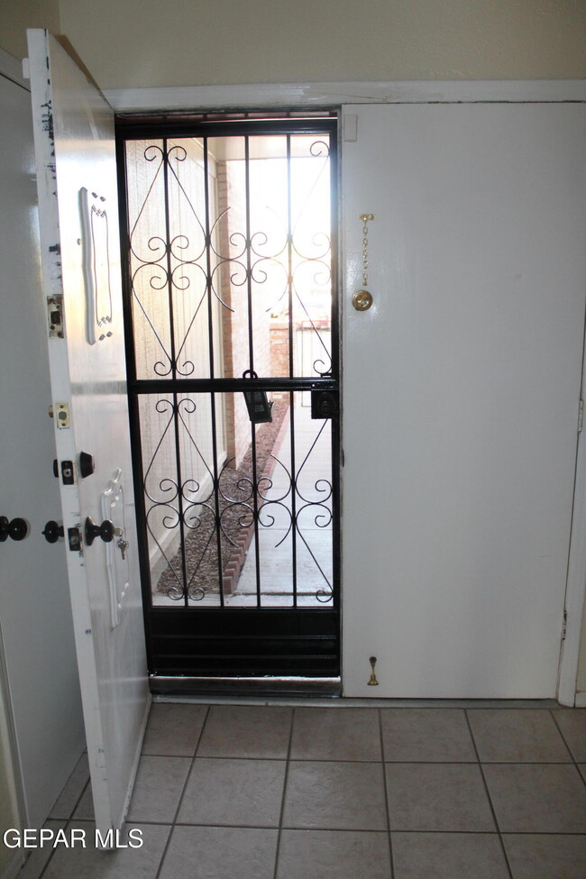 Photo - 3409 Guthrie St