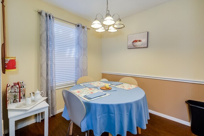 Photo - 218 N Texas Blvd Unit 308