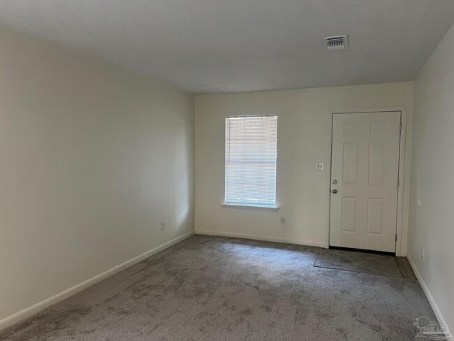 Photo - 1267 Redwood Ln