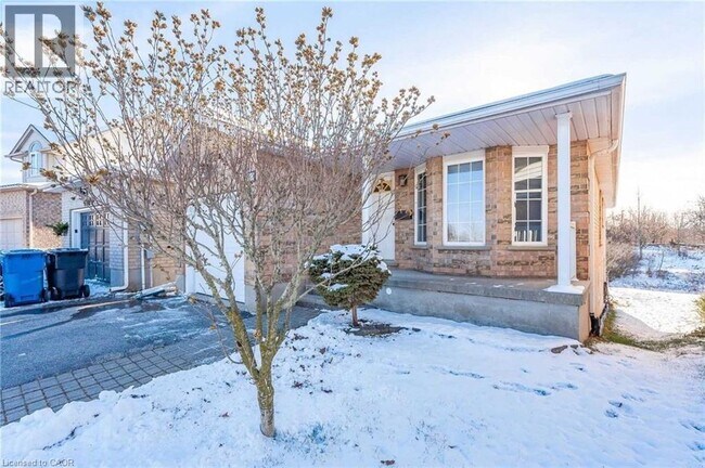 Photo - 51 Boulder Crescent