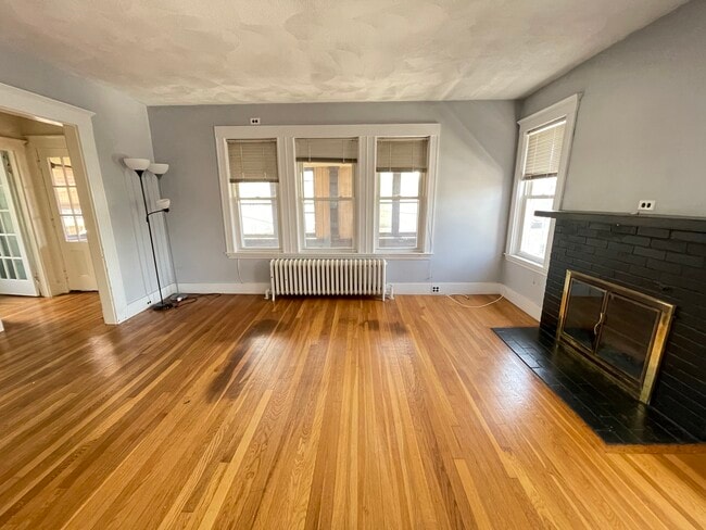 Photo - 14 Allen St Unit 2