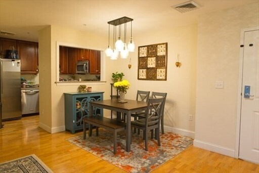 Photo - 318 Rindge Ave Unit 314