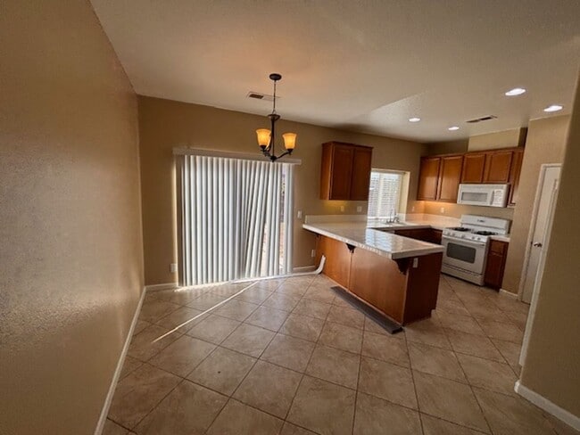 Photo - 616 Morningside Ct