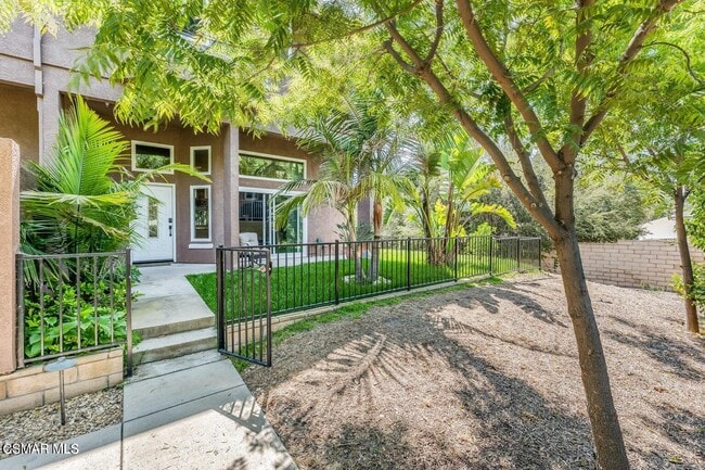 Photo - 269 N Skyline Dr Townhome