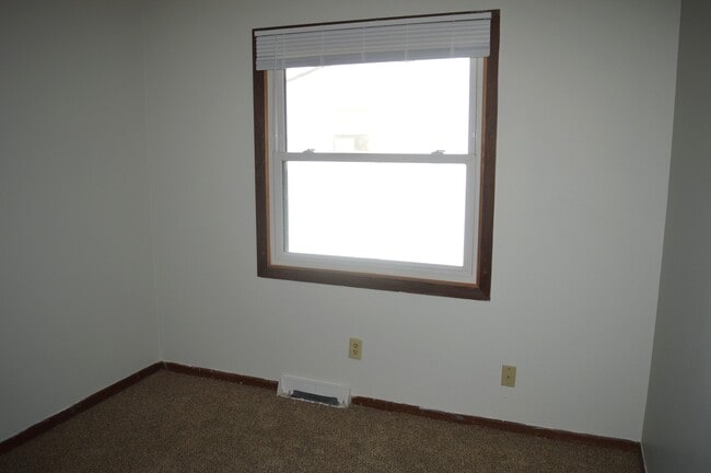 Photo - 2029 Adderbury Ln