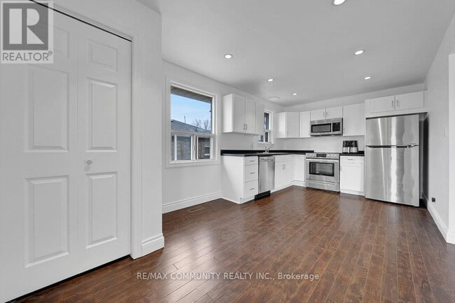 Photo - 776 Phillip Murray Ave