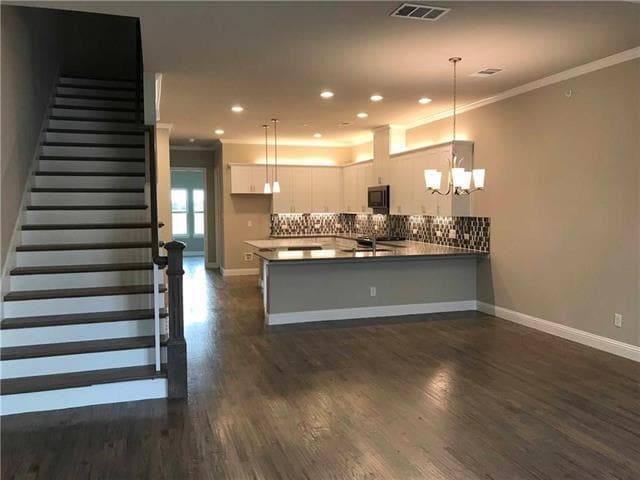 Photo - 6031 Page St