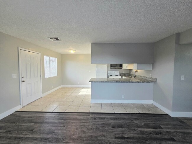 152 Judy Ln Unit A