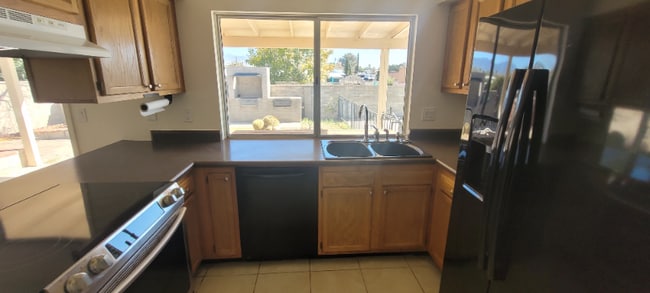Photo - 550 N Gollob Rd