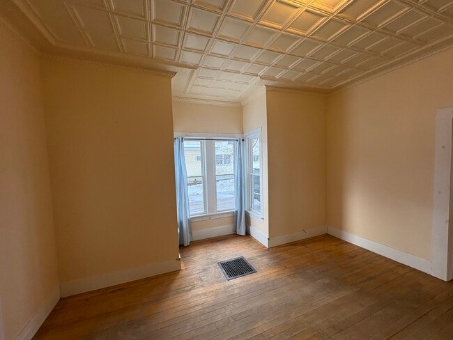 Photo - 165 Church St Unit 1