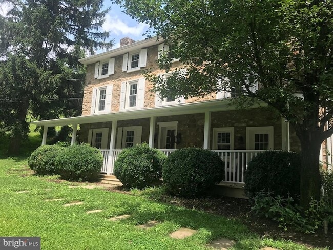 465 Clothier Springs Rd