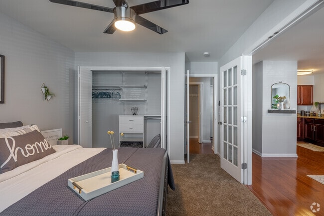 1BR, 1BA - 650SF - Bedroom