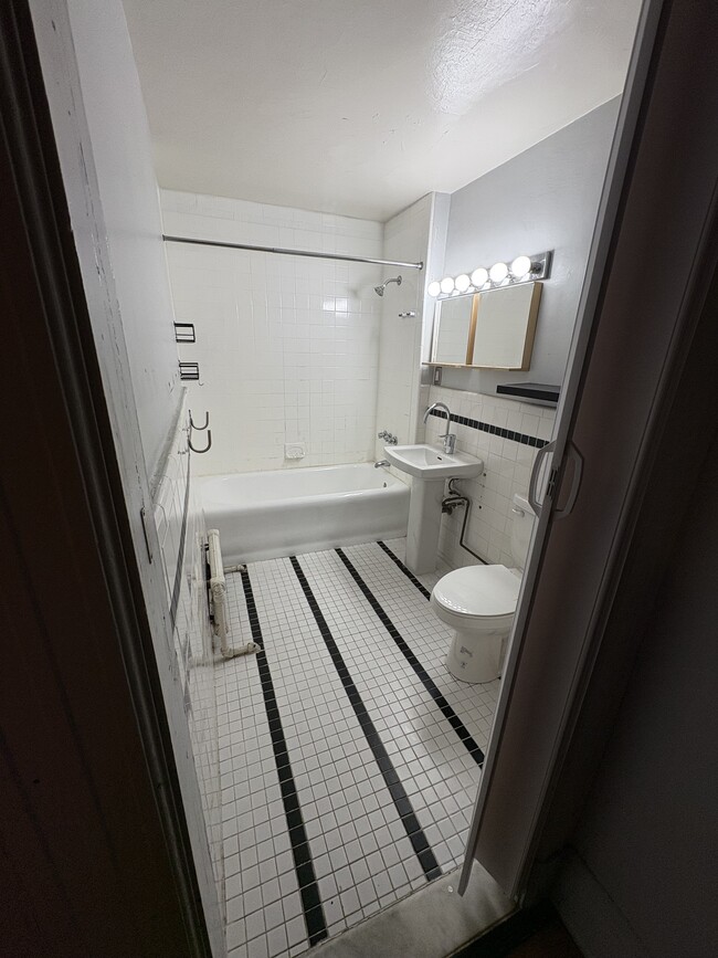 Photo - 1324 Locust St Unit 1514