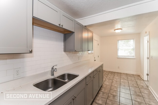 Photo - 3013 Imperial St