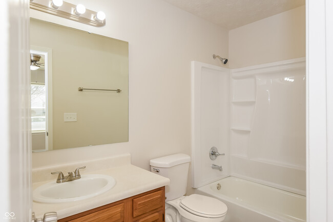 Photo - 6257 Cooper Pointe Dr House