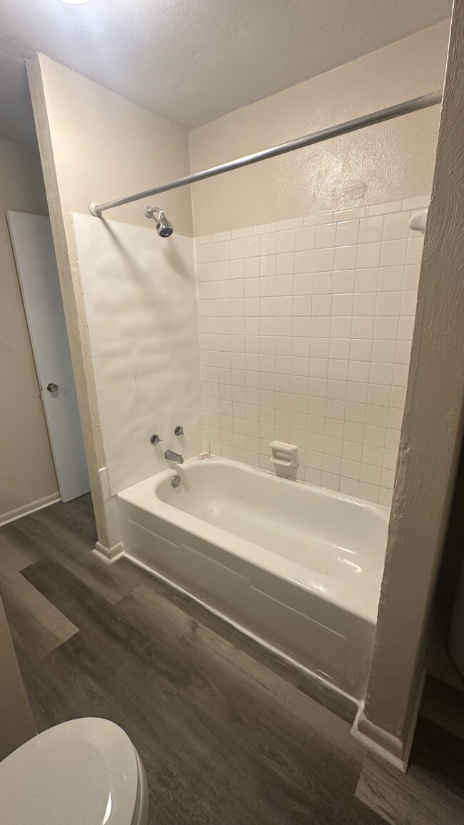 Photo - 2355 Collins Dr Unit A