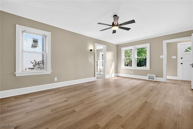 Photo - 3221 Killian Rd