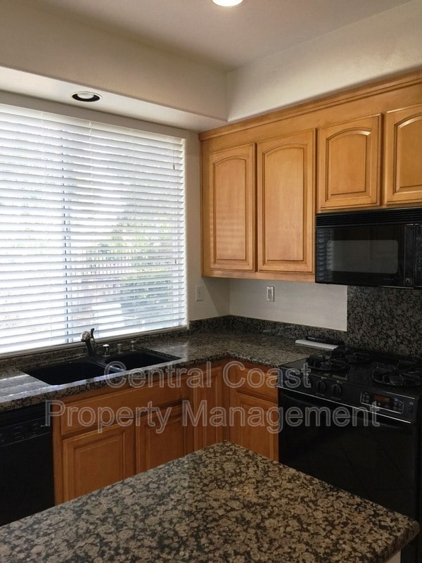 Photo - 19227 Sunridge Pl