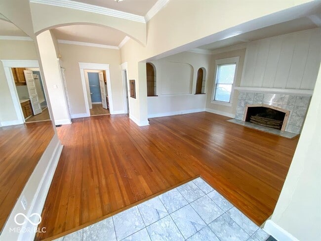 Photo - 4208 Rookwood Ave