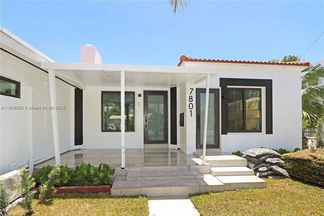 Building Photo - 7801 Byron Ave Unit B Rental