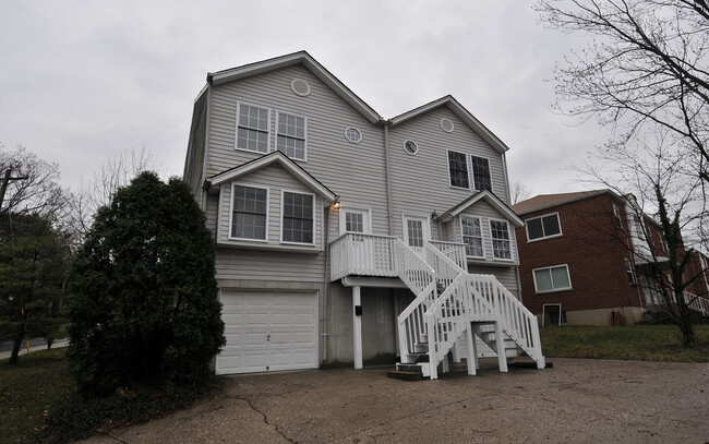 Photo - 1505 Dixie Hwy Townhome