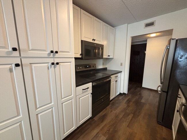 Photo - 1110 3rd Ave N