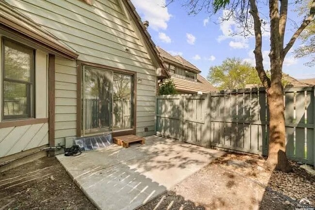 Photo - 2620 W 24th Terrace