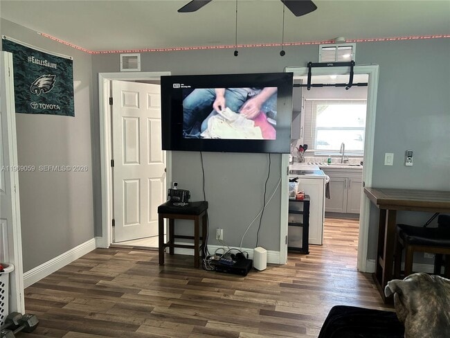 Photo - 3633 SW 12th Ct Unit 3