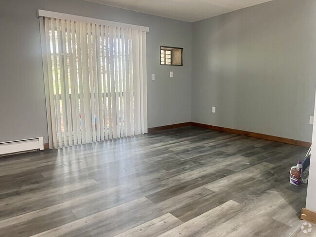 Building Photo - 30 Windermere Ave Unit 25 Rental