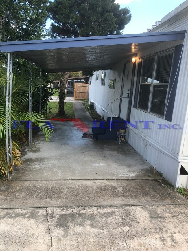 Photo - **3/1 Manufactured Home in Charlin Parkway area with large fenced yard**