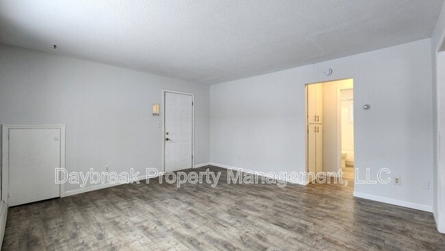 Photo - 811 7th Ave N Unit 4