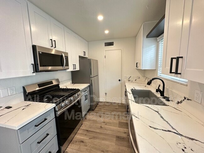 Photo - 74621 Shadow Hills Rd